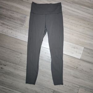 Vuori Sage Green Stride High-Waisted Leggings Size Small